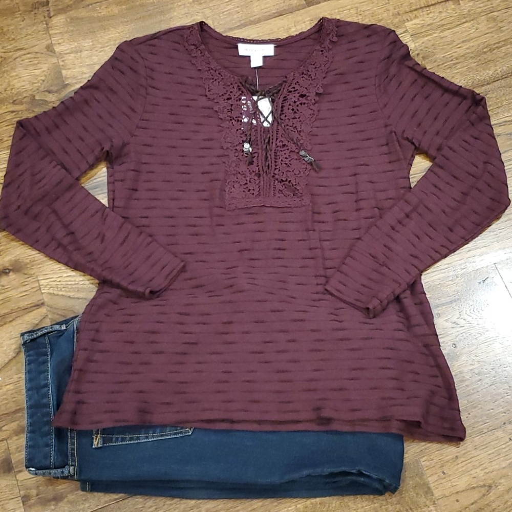 Womens Vintage America burgundy top size L